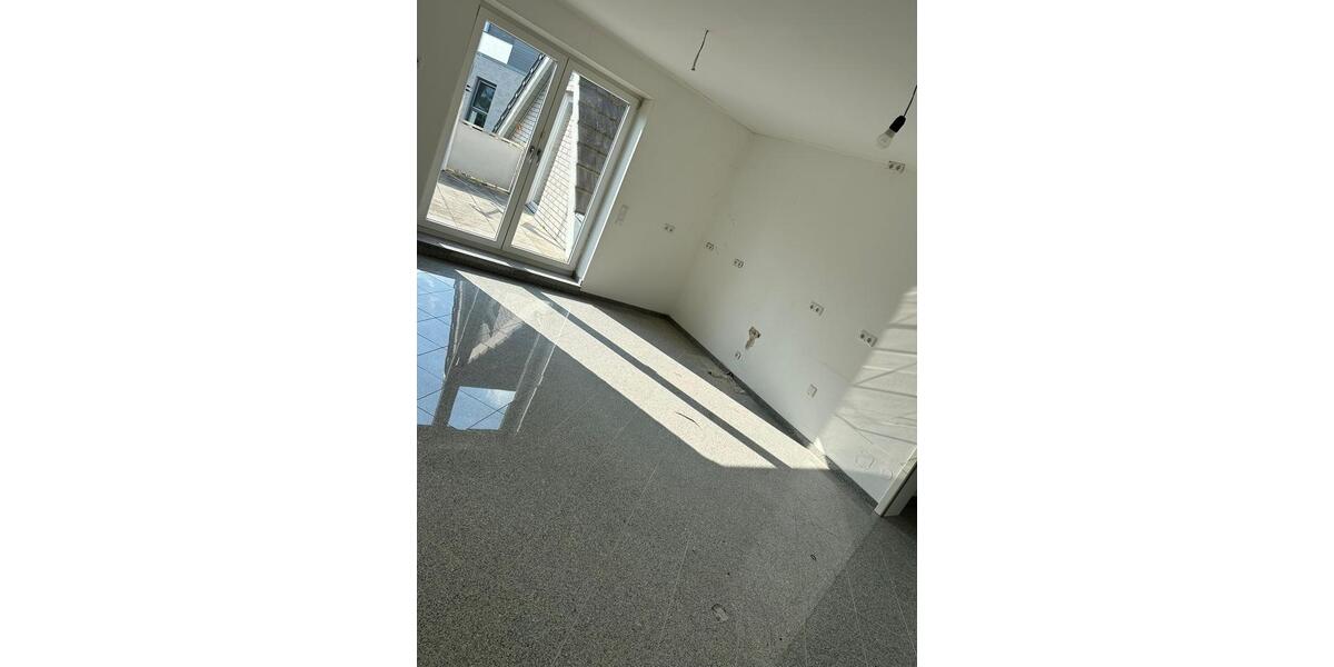 Dachgeschoßwohnung Rheda-Wiedenbrück Wiedenbrück - 4 Zimmer, 144 m&sup2;, 1.400&euro; | Angebot:26702990