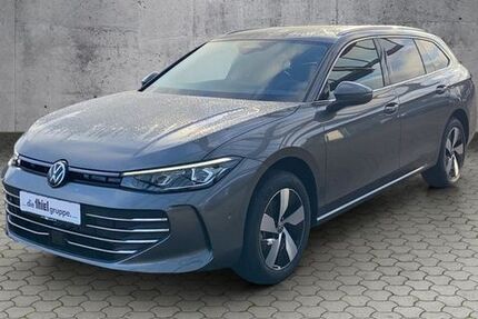 VW Passat 1.500 km 41.905 &euro; Paderborn 33100