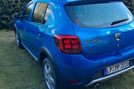 Dacia Sandero 83.000 km 9.800 &euro; Lippstadt 59558