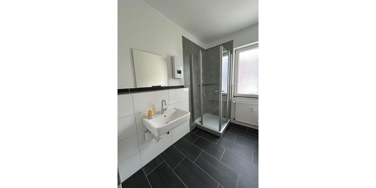 Etagenwohnung Büren - 2 Zimmer, 84 m&sup2;, 600&euro; | Angebot:25866536