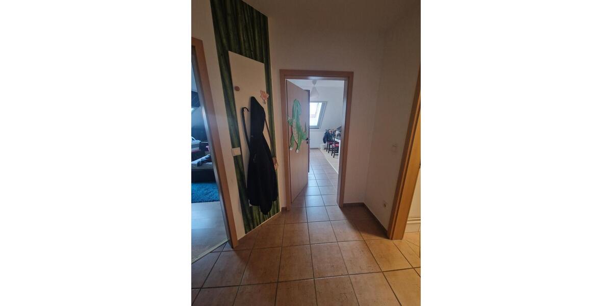 Dachgeschoßwohnung Paderborn Univiertel - 2 Zimmer, 42 m&sup2;, 390&euro; | Angebot:25396077