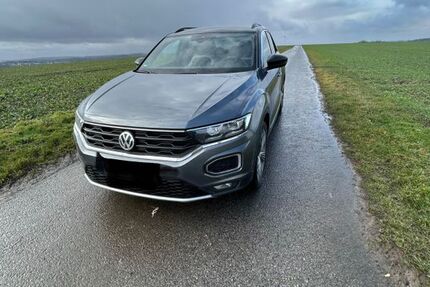 VW T-Roc 98.000 km 18.100 &euro; Warstein 59581