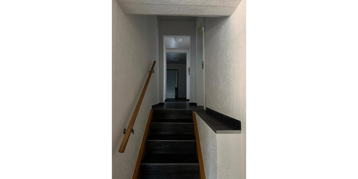 Etagenwohnung Lippstadt Overhagen - 1 Zimmer, 28 m&sup2;, 300&euro; | Angebot:25920019