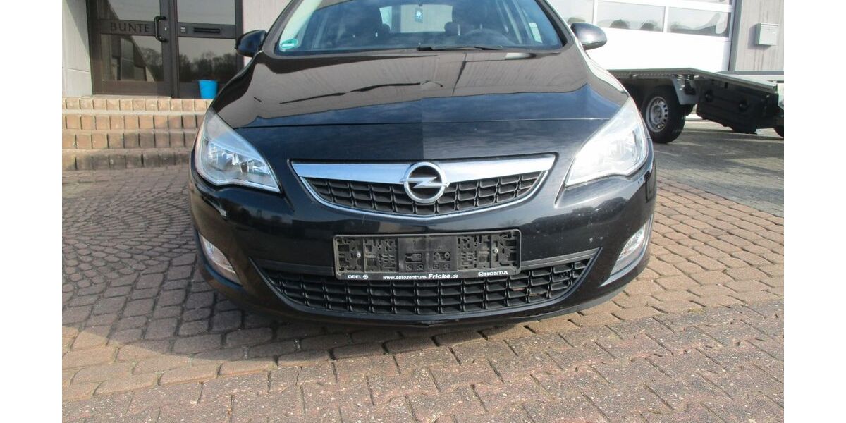 Opel Astra 176.880 km 2.490 &euro; Paderborn 33106