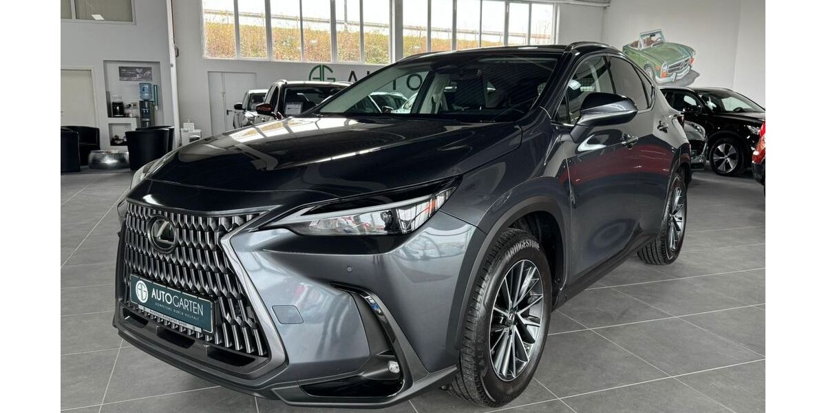 Lexus NX 350h 78.000 km 40.950 &euro; Paderborn 33106