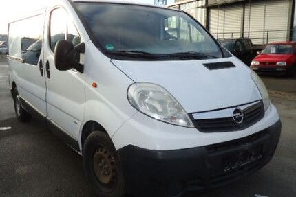Opel Vivaro 287.700 km 3.990 &euro; Paderborn 33104