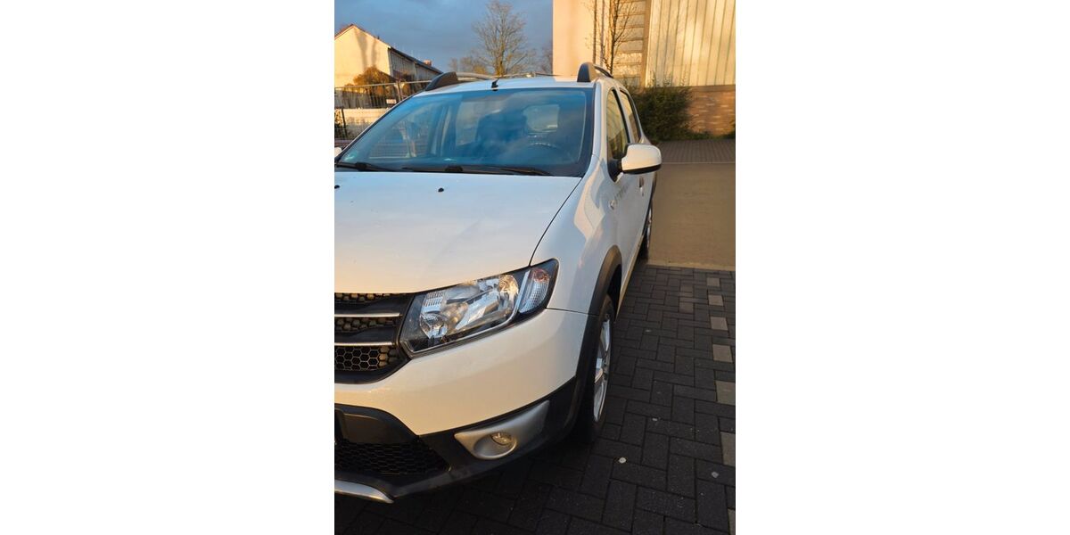 Dacia Sandero 176.000 km 3.500 &euro; Lippstadt 59555