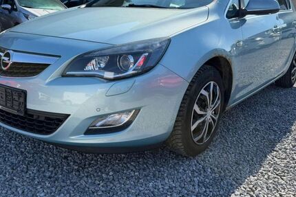 Opel Astra 190.000 km 2.299 &euro; Paderborn 33100