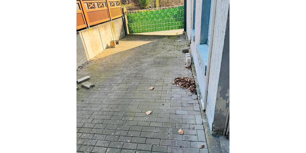 Terrassenwohnung Anröchte - 3 Zimmer, 90 m&sup2;, 600&euro; | Angebot:25921611