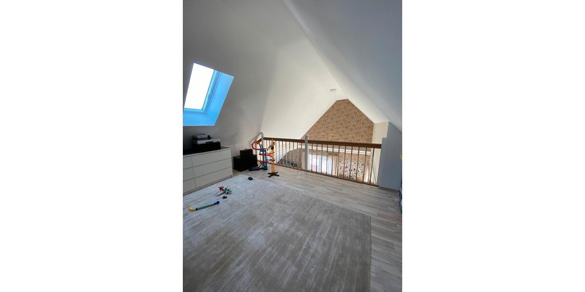 Dachgeschoßwohnung Paderborn Elsen - 4 Zimmer, 135 m&sup2;, 520.000&euro; | Angebot:26714354