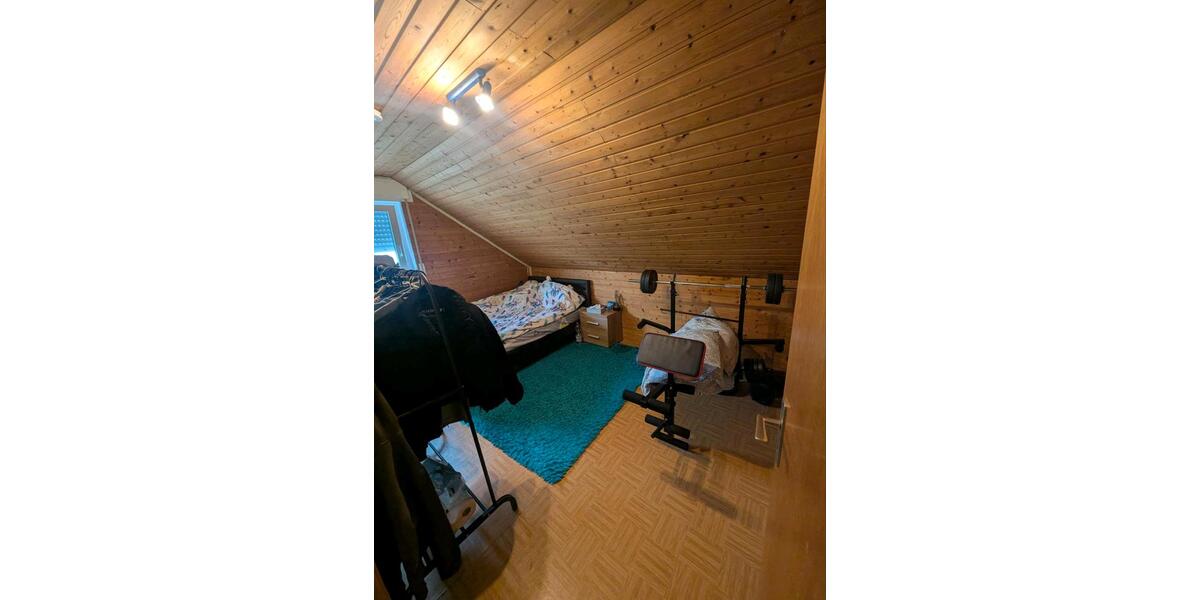 Dachgeschoßwohnung Gütersloh - 3 Zimmer, 50 m&sup2;, 825&euro; | Angebot:26040085