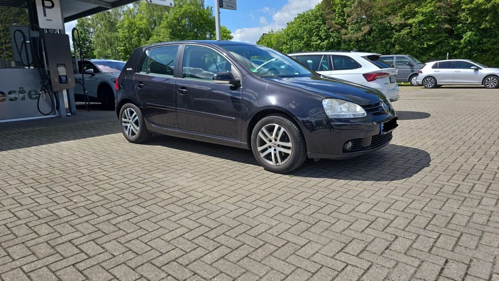 VW Golf 190.500 km 3.333 &euro; Lippetal 59510