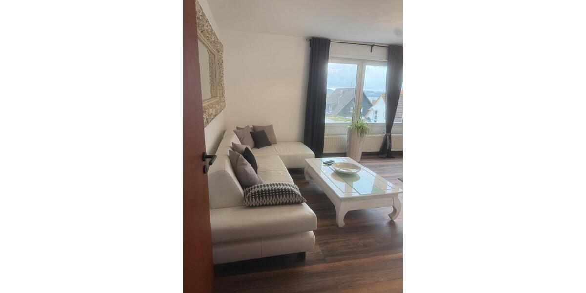 Etagenwohnung Möhnesee - 4 Zimmer, 104 m&sup2;, 1.700&euro; | Angebot:24345552