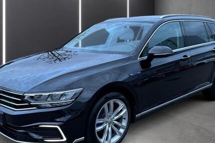 VW Passat Variant 52.593 km 30.990 &euro; Warstein-Belecke 59581