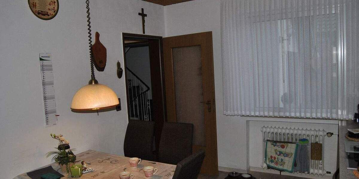 Mehrfamilienhaus, Wohnhaus Oelde - 8 Zimmer, 142 m&sup2;, 389.000&euro; | Angebot:25685724