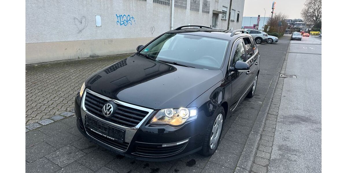VW Passat 278.000 km 1.499 &euro; Paderborn 33100