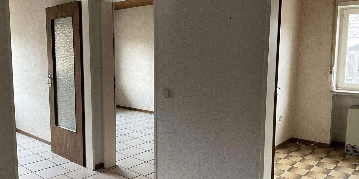 Mehrfamilienhaus, Wohnhaus Delbrück - 8 Zimmer, 210 m&sup2;, 360.000&euro; | Angebot:25654171