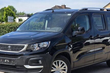 Peugeot Rifter 83.200 km 13.990 &euro; Paderborn 33100
