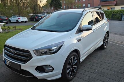 Ford Kuga 52.000 km 17.100 &euro; Gütersloh 33330
