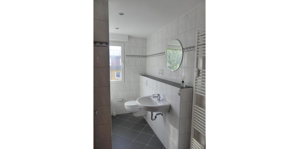 Dachgeschoßwohnung Lippstadt Garfeln - 2 Zimmer, 55 m&sup2;, 490&euro; | Angebot:25174127