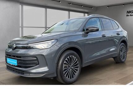 VW Tiguan 9.261 km 38.580 &euro; Salzkotten 33154