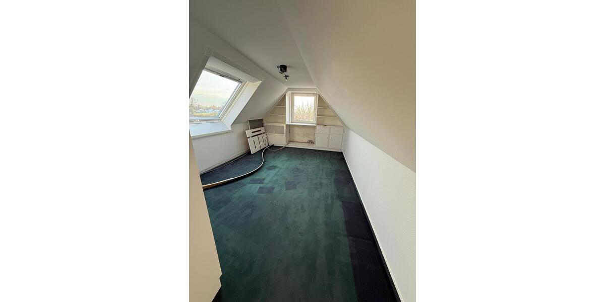 Doppelhaushälfte Soest - 6 Zimmer, 200 m&sup2;, 2.400&euro; | Angebot:25857395