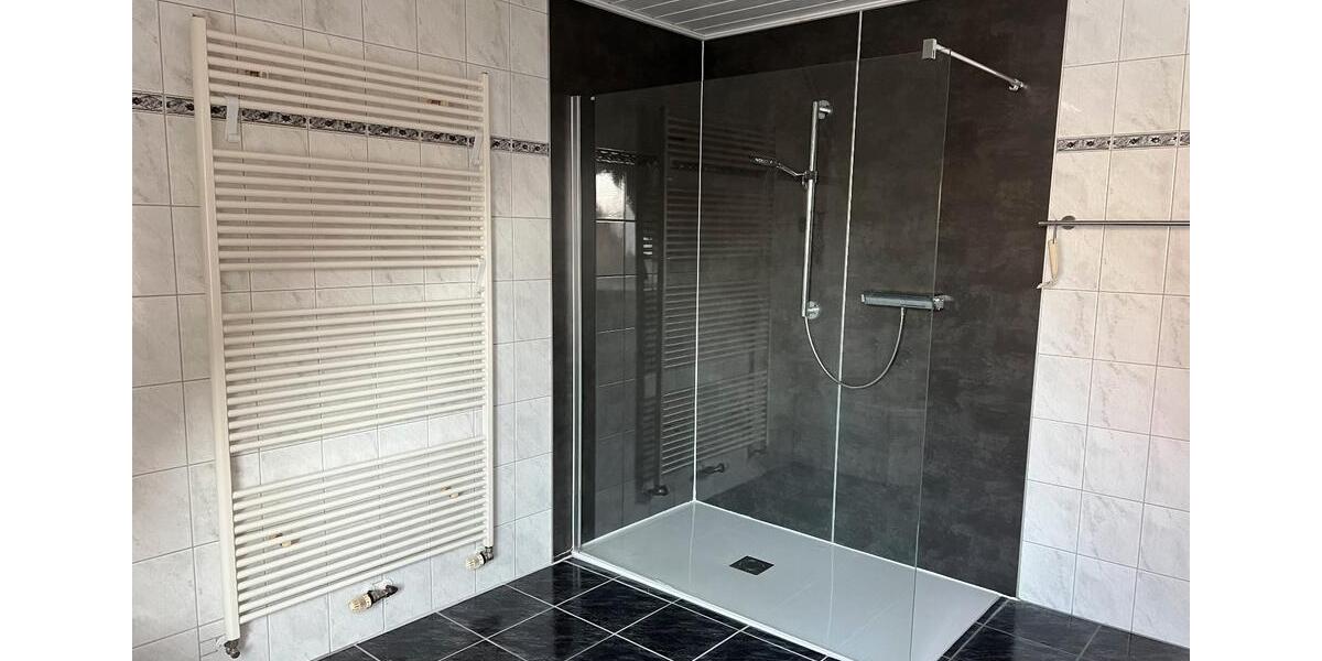Dachgeschoßwohnung Geseke - 6 Zimmer, 180 m&sup2;, 890&euro; | Angebot:26461476