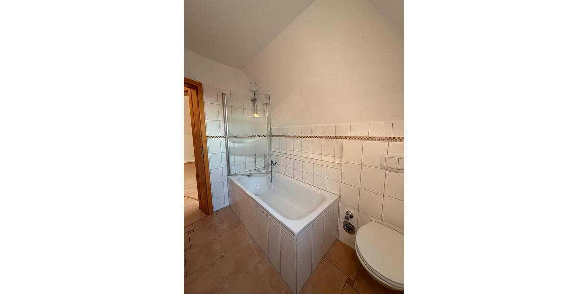 Dachgeschoßwohnung Soest - 4 Zimmer, 72 m&sup2;, 721&euro; | Angebot:25641593