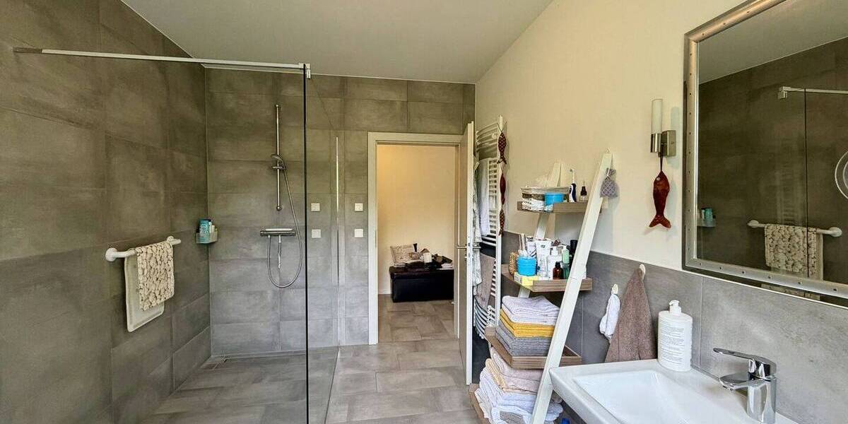Bungalow Salzkotten / Mantinghausen Mantinghausen - 4 Zimmer, 127 m&sup2;, 399.000&euro; | Angebot:26715381