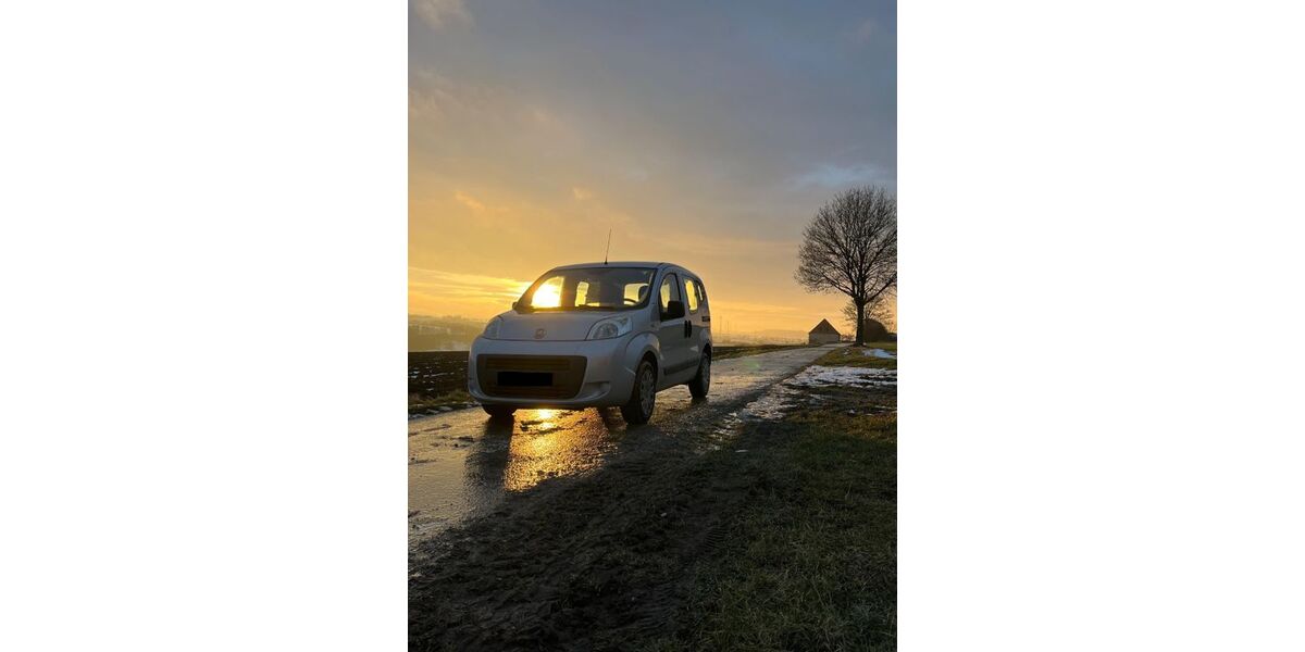 Fiat Qubo 187.000 km 2.700 &euro; Büren 33142