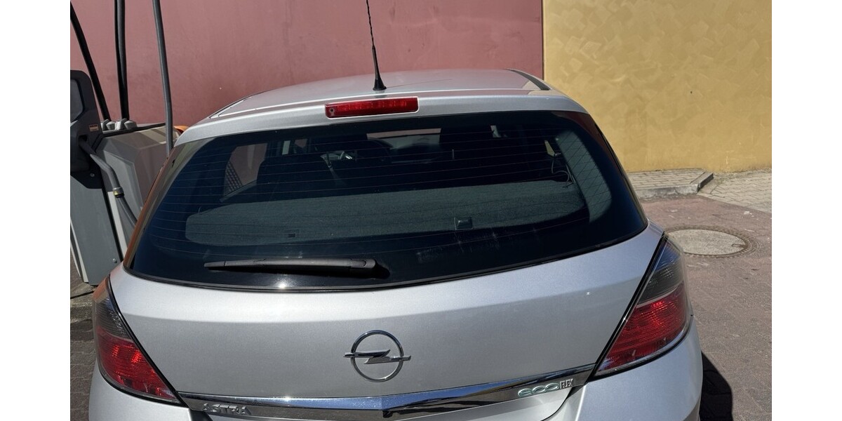 Opel Astra 190.000 km 1.800 &euro; Paderborn 33104