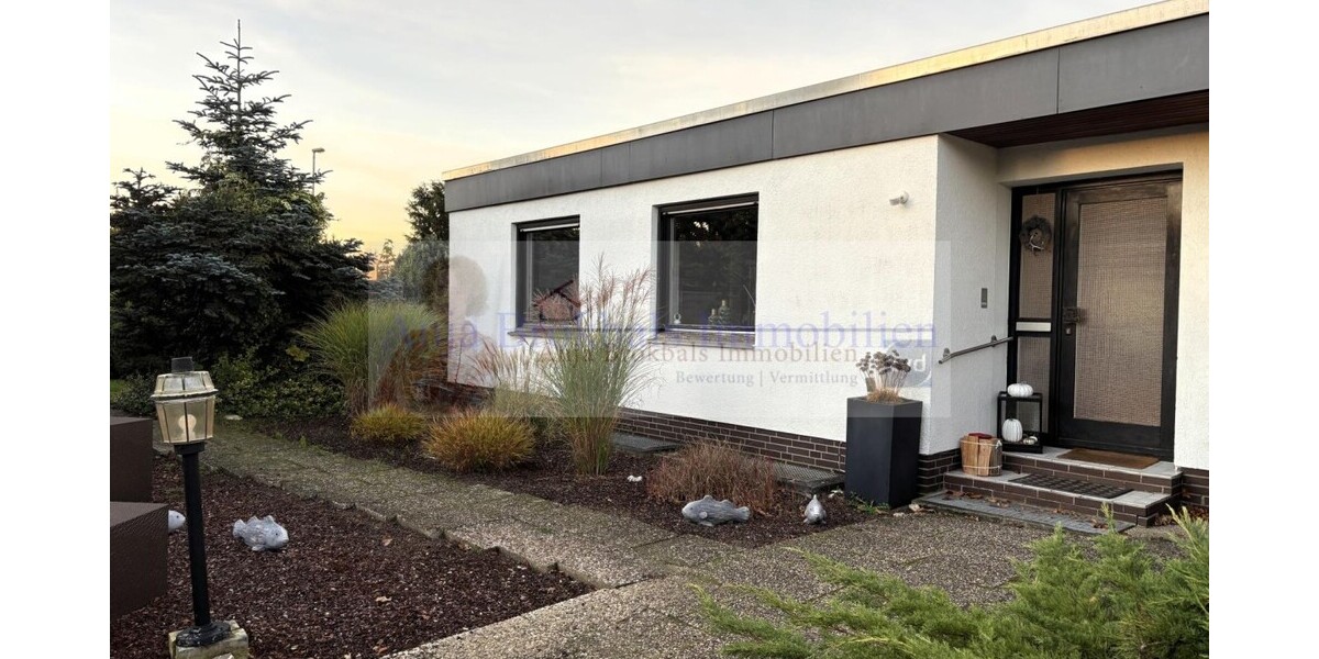 Bungalow mit großem Garten und Garage - provisionsfrei für Käufer - Bungalow Gütersloh | Angebot:26184744