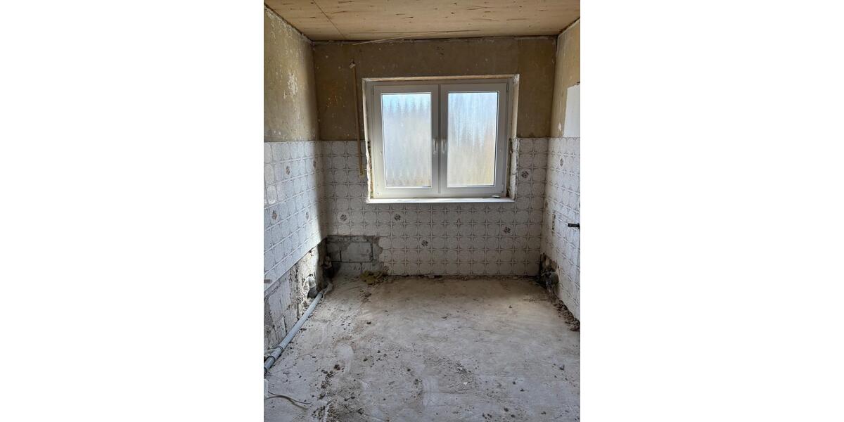 Dachgeschoßwohnung Delbrück - 2.5 Zimmer, 80 m&sup2;, 640&euro; | Angebot:26048076