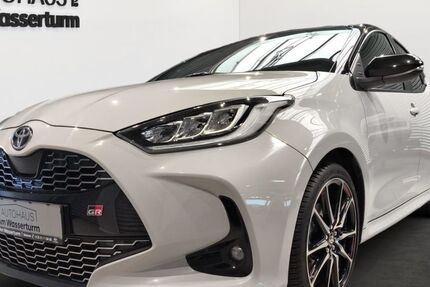 Toyota Yaris 51.713 km 21.799 &euro; Beckum 59269