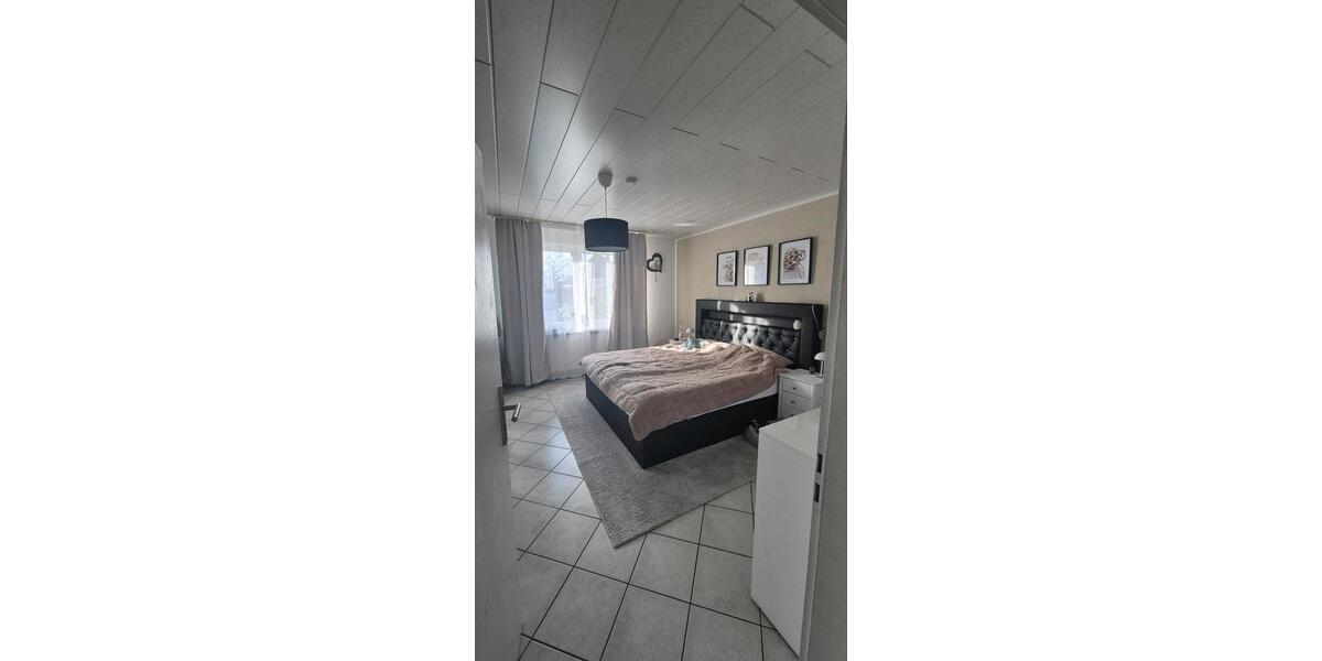 Einfamilienhaus Langenberg - 9 Zimmer, 225 m&sup2;, 550.000&euro; | Angebot:25483493