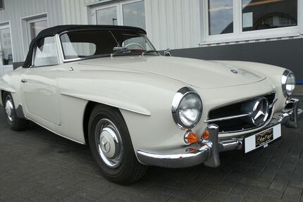 Mercedes-Benz 190 9.735 km 114.900 &euro; Paderborn 33106