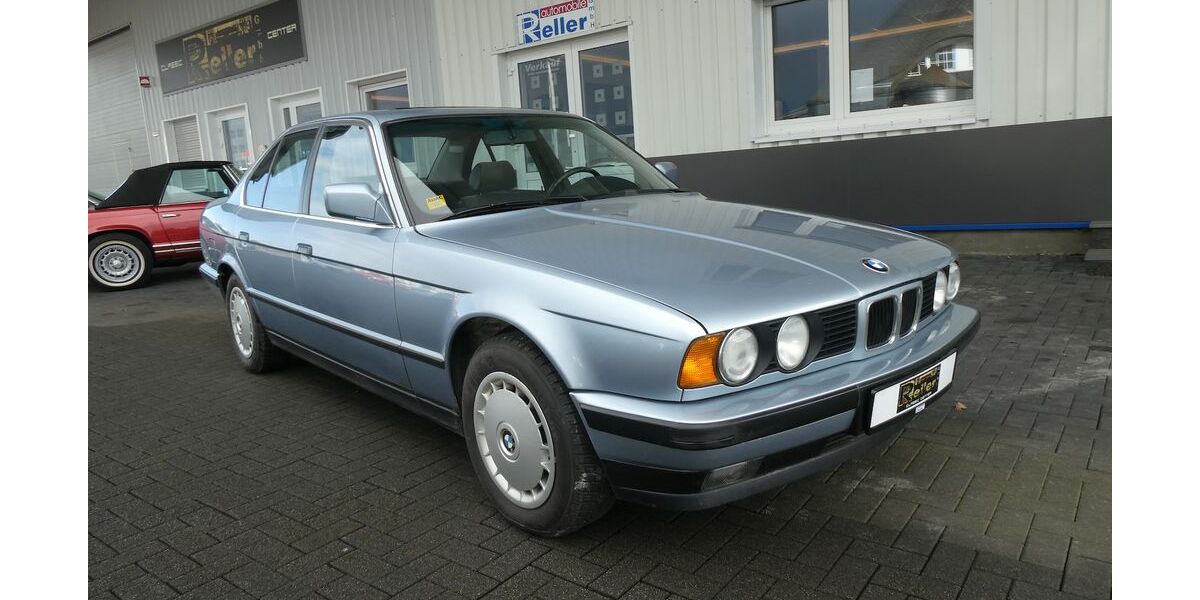 BMW 525 243.689 km 9.500 &euro; Paderborn 33106