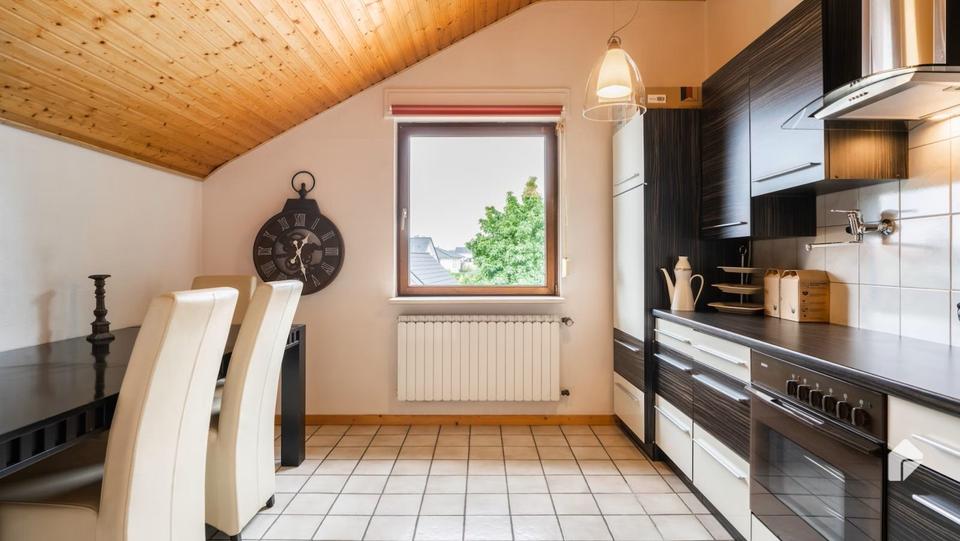 Einfamilienhaus Lippstadt Garfeln - 6 Zimmer, 200 m&sup2;, 390.000&euro; | Angebot:25961797