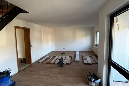 Wohnung Bad Wünnenberg - 4 Zimmer, 110 m&sup2;, 990&euro; | Angebot:25305993