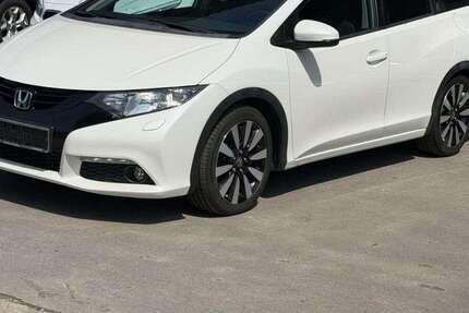 Honda Civic 144.000 km 9.799 &euro; Paderborn 33100