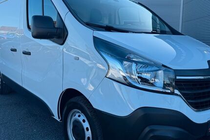 Renault Trafic 63.000 km 19.900 &euro; Anröchte 59609