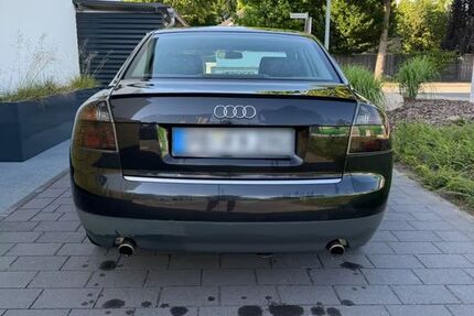 Audi A4 183.000 km 3.100 &euro; Paderborn 33106