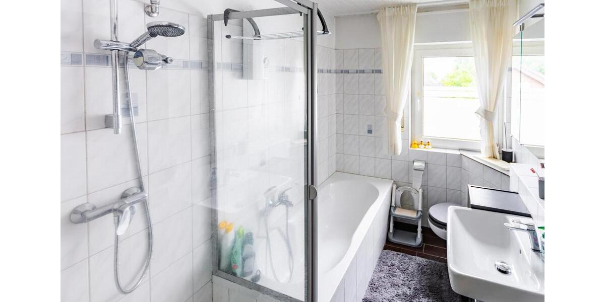 Dachgeschoßwohnung Paderborn Elsen - 3 Zimmer, 83 m&sup2;, 219.000&euro; | Angebot:26662206