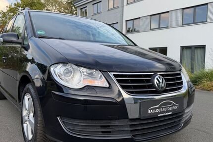 VW Touran 195.000 km 2.999 &euro; Lippstadt 59557