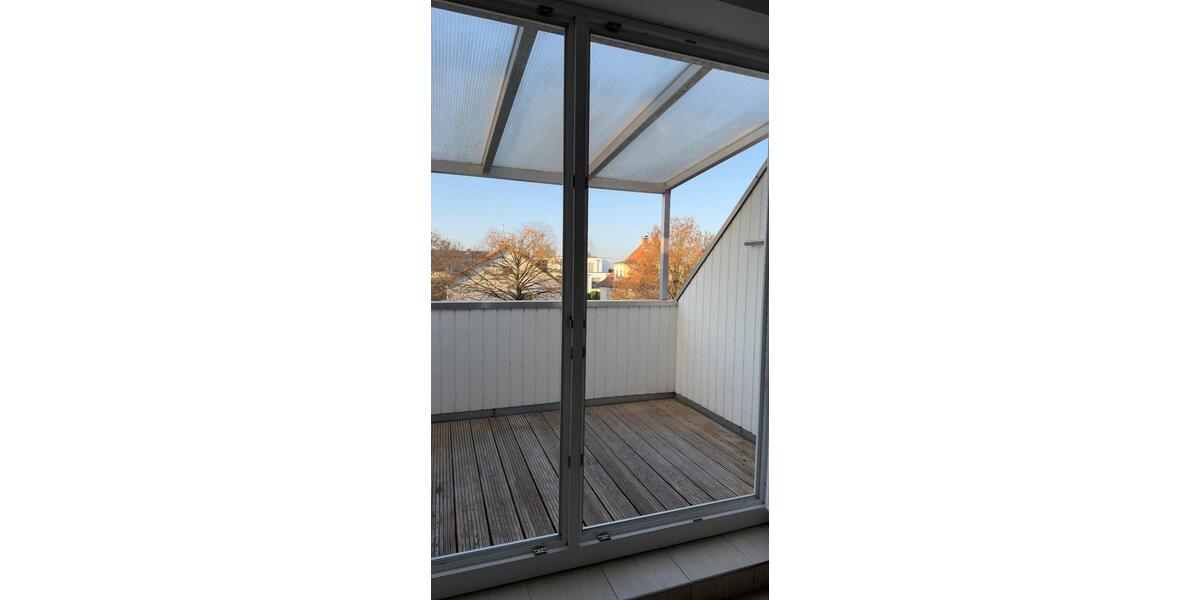 Dachgeschoßwohnung Gütersloh Kattenstroth - 3.5 Zimmer, 120 m&sup2;, 900&euro; | Angebot:26532521