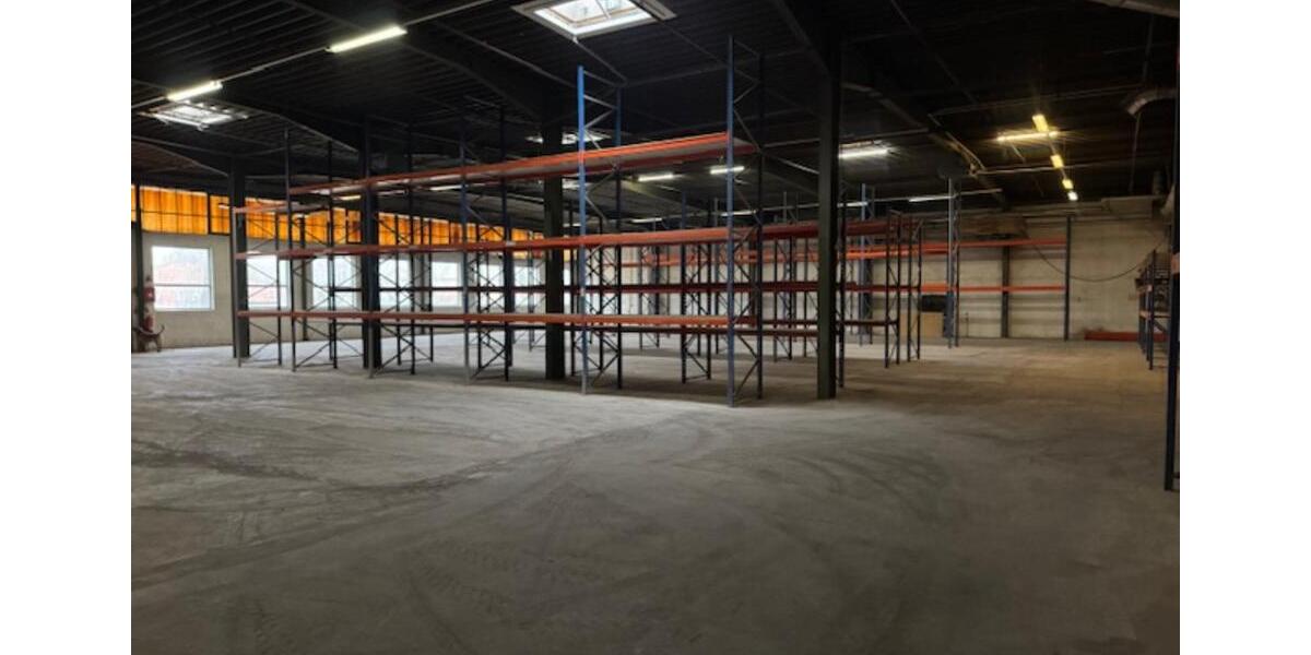 Gewerbeobjekt Delbrück - 4&euro; | Angebot:25867639