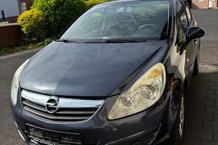 Opel Corsa 152.870 km 2.800 &euro; Erwitte 59597