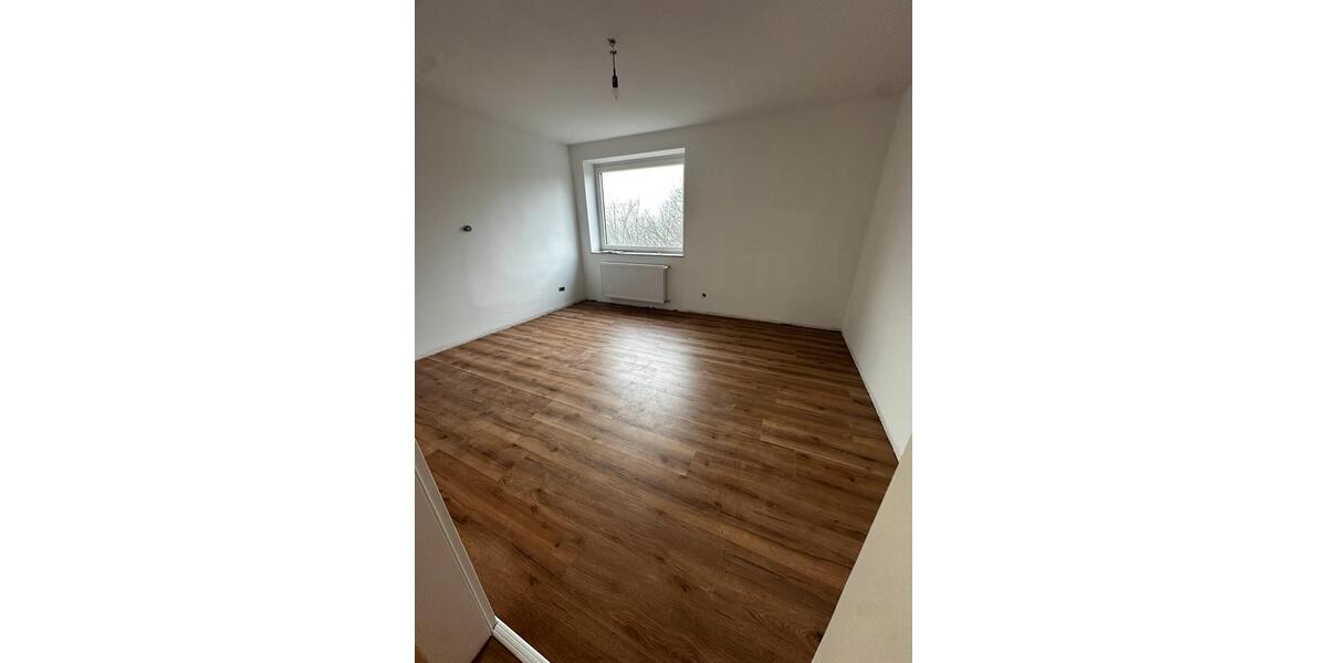 Etagenwohnung Paderborn - 2 Zimmer, 65 m&sup2;, 800&euro; | Angebot:26013812