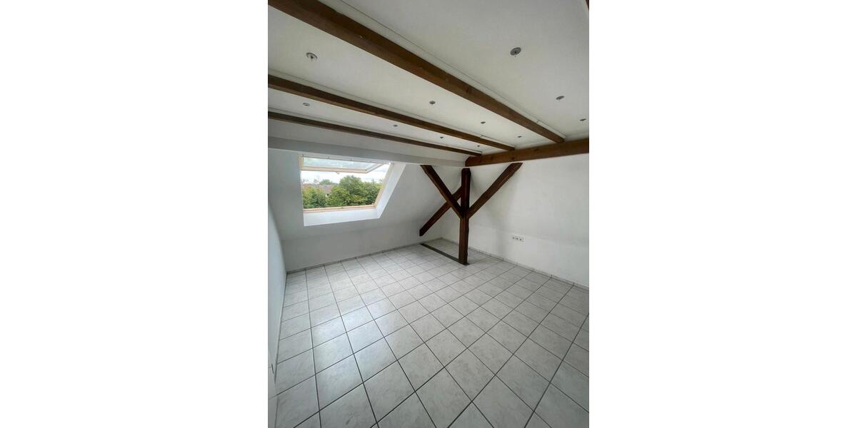 Dachgeschoßwohnung Beckum - 3 Zimmer, 54 m&sup2;, 475&euro; | Angebot:25900228