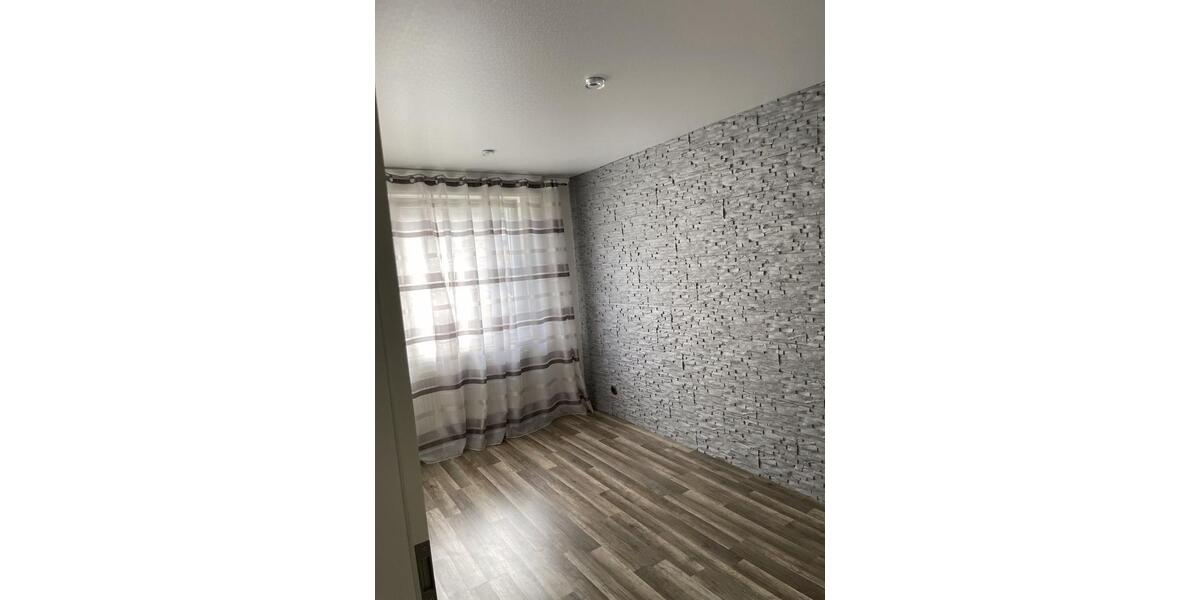 Einfamilienhaus Warstein - 8 Zimmer, 207 m&sup2;, 299.000&euro; | Angebot:27083235